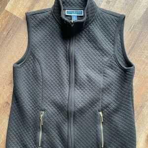 Size medium Karen Scott vest